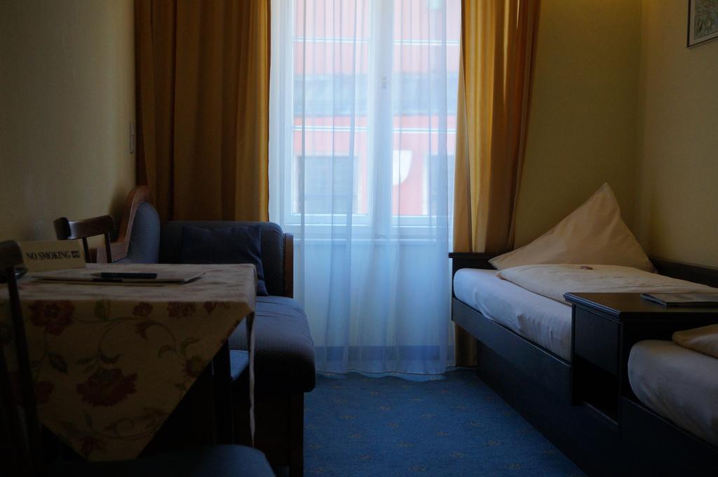 Hotel Happ 인스브루크 객실 사진